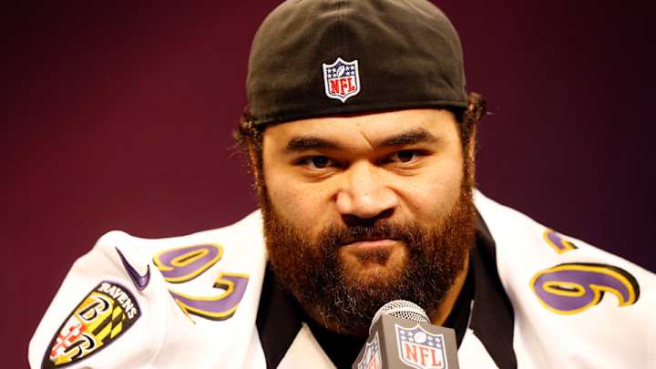 Ravens owner Steve Bisciotti: Haloti Ngata is 'always welcome back' Ravens owner Steve Bisciotti: Haloti Ngata is 'always welcome back'