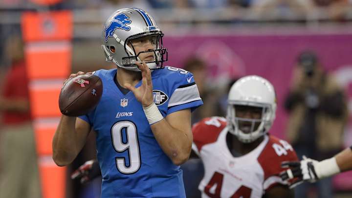 Palmer throws 3 TDs to help Cardinals dominate Lions 42-17