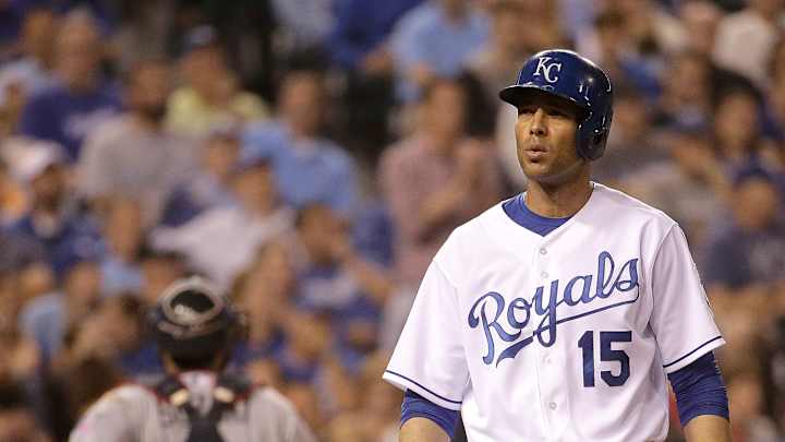 Second-place Twins beat AL Central-leading Royals, 2-0