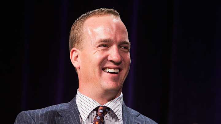 Peyton Manning sends letter to family of teen killed by drunk driver Peyton Manning sends letter to family of teen killed by drunk driver
