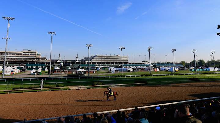Kentucky Derby odds: American Pharoah the betting favorite at 3-1