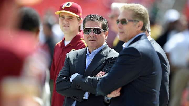 Sen. Harry Reid: Redskins’ Dan Snyder tried to bribe Native Americans