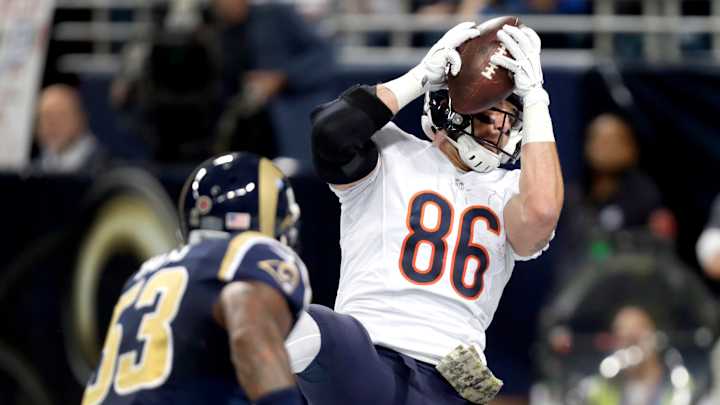 Miller, Langford lead big-play Bears in 37-13 win over Rams