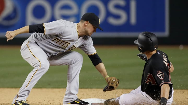 Marte's single in 9th lifts Pirates over Diamondbacks 2-1