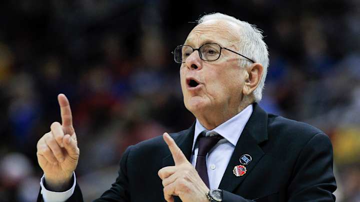 Report: SMU, Larry Brown facing academic misconduct charge