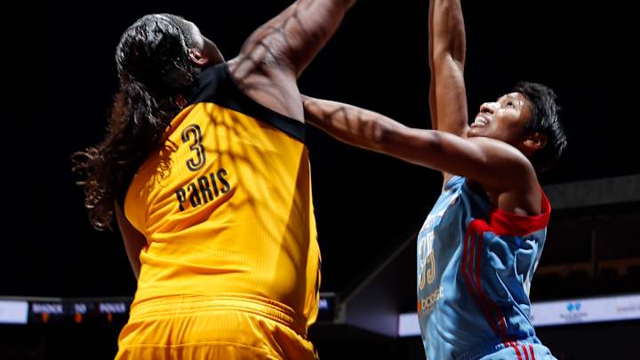 McCoughtry, Dantas lead Dream past Shock, 98-90