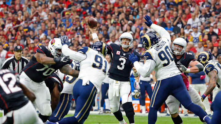 Packers offensive line faces challenge against Rams