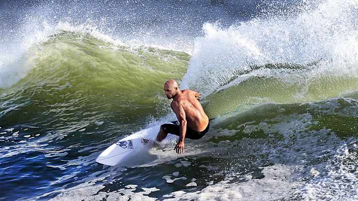 Extreme Exposure: Kelly Slater's new wave, Lindsey Vonn avoids disaster