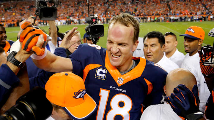 Manning on cusp of 2 major NFL records