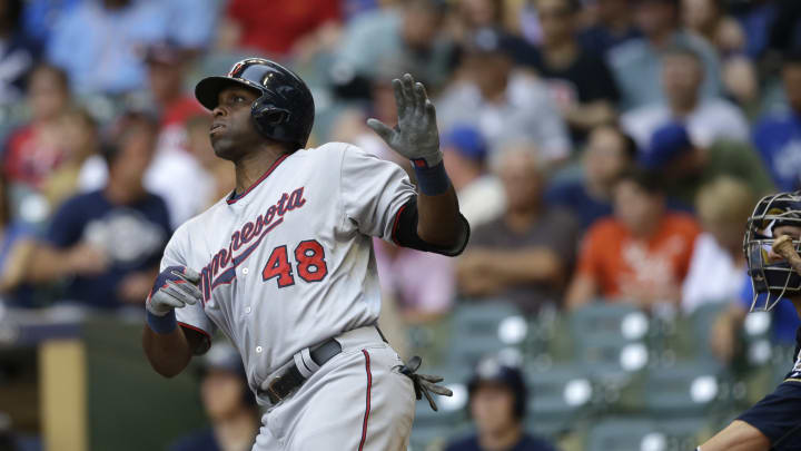 Hunter homers twice as Twins beat Brewers 5-2