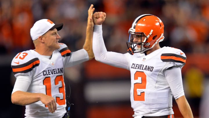 Browns' Manziel cuts practice short due to sore right elbow