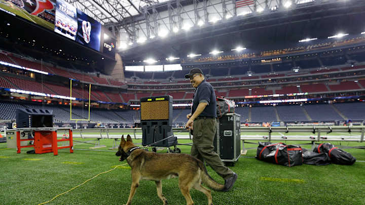 NFL plans to increase security inside and outside stadiums NFL plans to increase security inside and outside stadiums