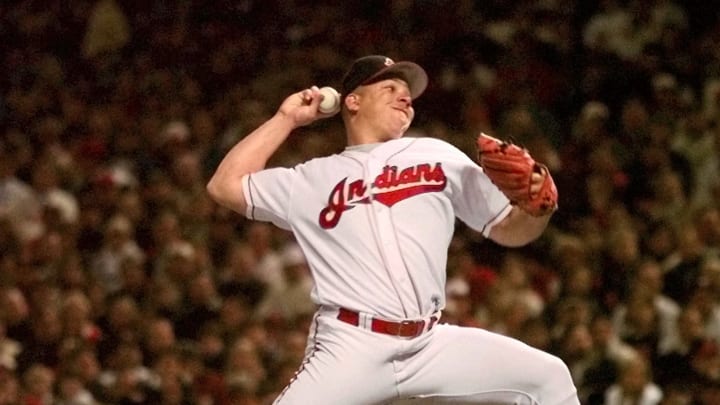 At 42, Bartolo Colon shines with guile and precision pitches