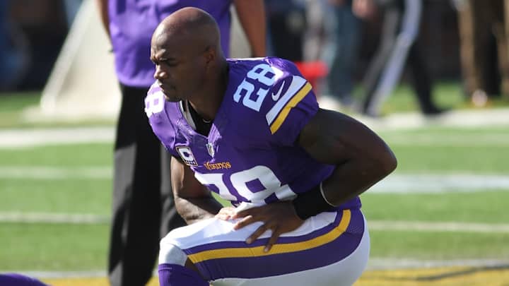 Minnesota Vikings RB Adrian Peterson active hours after birth of son