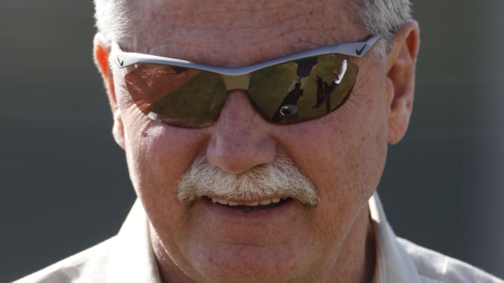 Brewers tab Astros assistant David Stearns general manager