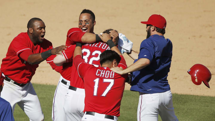 Hamilton out of Rangers lineup with left hamstring tightness