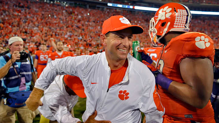 Clemson's Swinney wins AP coach of year after perfect season