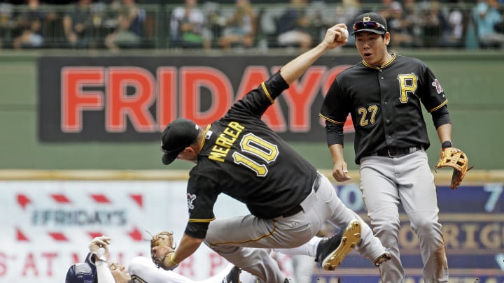 Pirates shortstop Jordy Mercer out 6 weeks with knee injury Pirates shortstop Jordy Mercer out 6 weeks with knee injury