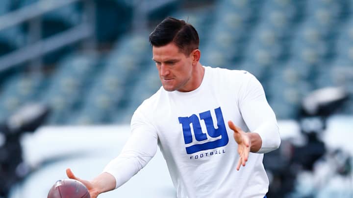 Giants punter unhurt in hydroplaning crash on NJ Turnpike Giants punter unhurt in hydroplaning crash on NJ Turnpike