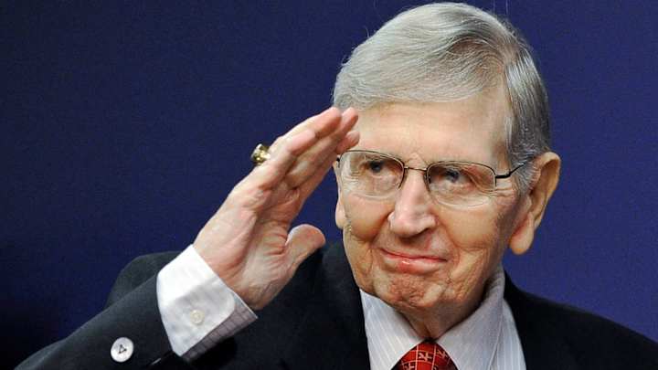 Astros to honor legendary radio announcer Milo Hamilton