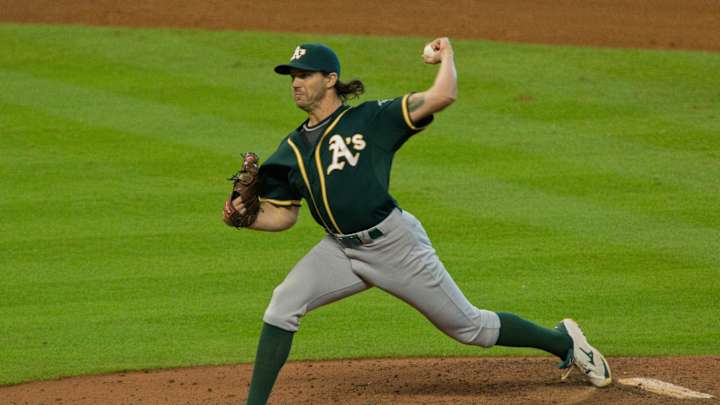 Hudson, Zito face off in likely final outings at Oakland