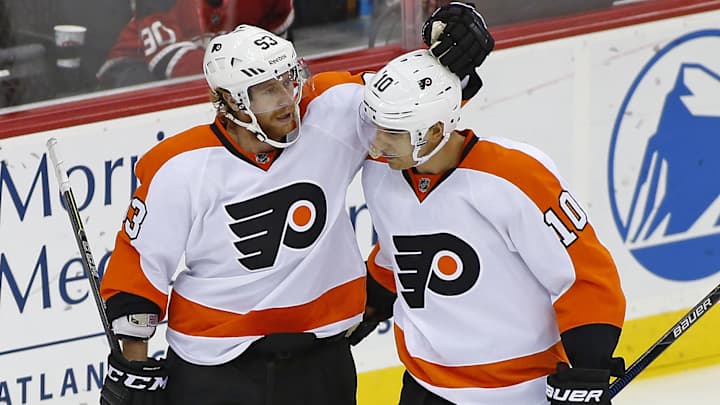 Flyers hope gamble on college coach Hakstol pays off