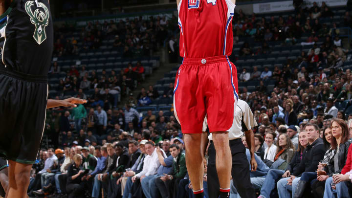 Redick scores 31 to lead Clippers over Bucks, 109-95