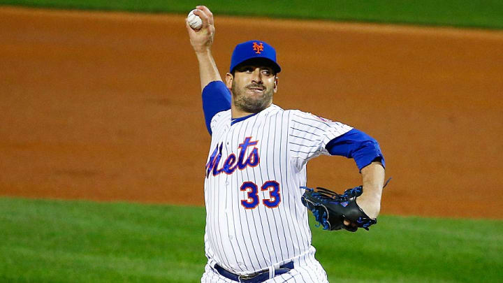Harvey, Mets outlast Phillies in strangest game of the year so far