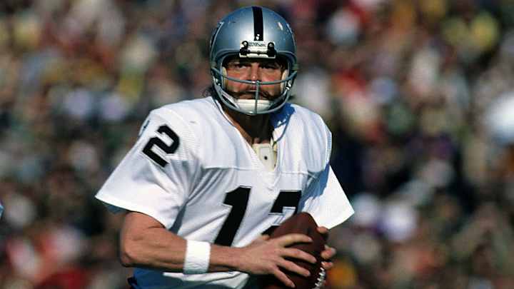 The Snake and the ’Skins The Snake and the ’Skins