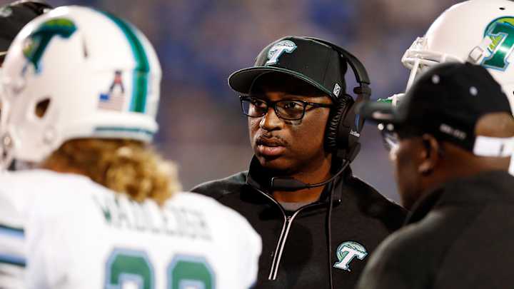 No. 16 Memphis beats Tulane 41-13 after another slow start No. 16 Memphis beats Tulane 41-13 after another slow start