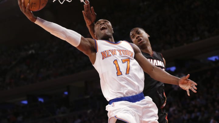 Knicks’ Cleanthony Early addresses fans after shooting Knicks’ Cleanthony Early addresses fans after shooting