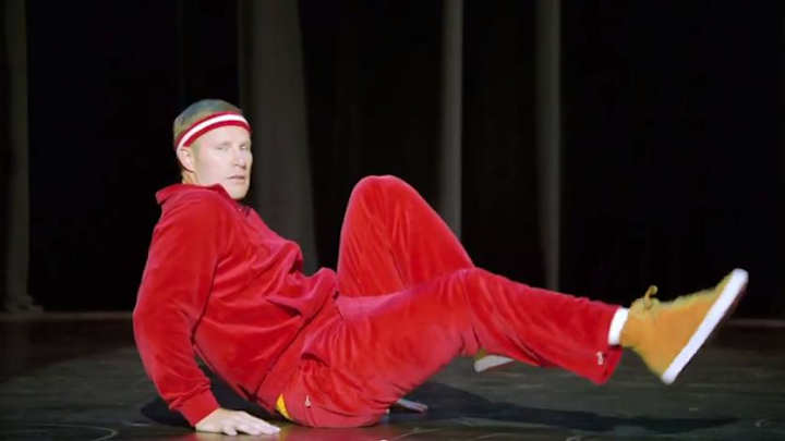 Iowa State coach Fred Hoiberg breakdances in new commercial