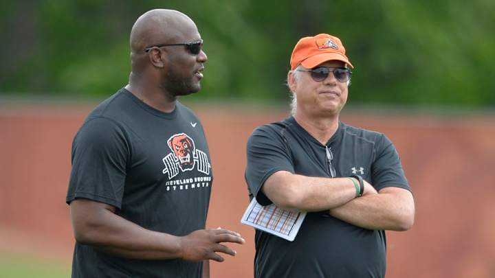 Bill Kuharich to head Browns personnel during Farmer suspension