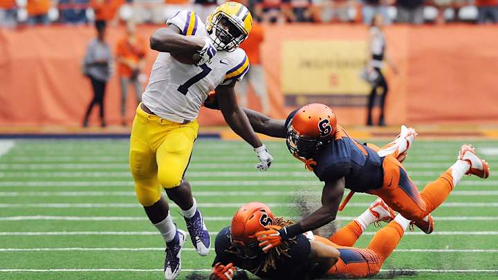 Three and Out: RB Leonard Fournette leads LSU to shaky win over Syracuse Three and Out: RB Leonard Fournette leads LSU to shaky win over Syracuse