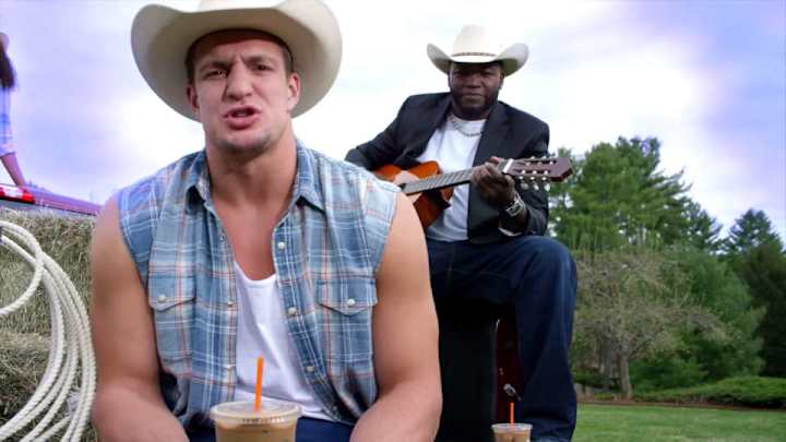 David Ortiz, Rob Gronkowski released another song about iced coffee David Ortiz, Rob Gronkowski released another song about iced coffee