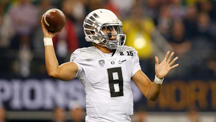 Marcus Mariota working with next Browns quarterbacks coach Marcus Mariota working with next Browns quarterbacks coach