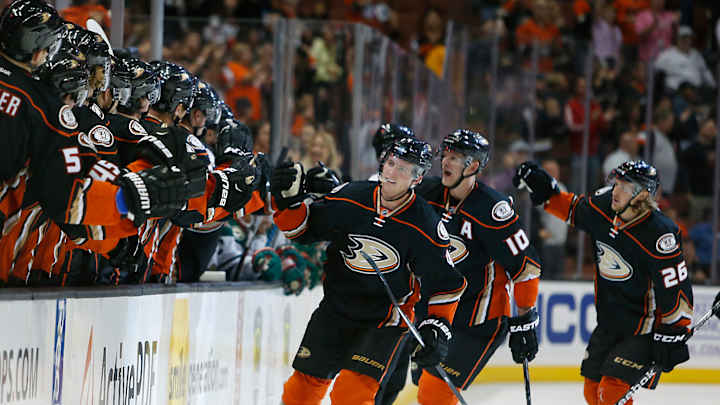 Khudobin stops 34 shots as Ducks beat Wild 4-1 for 1st win Khudobin stops 34 shots as Ducks beat Wild 4-1 for 1st win