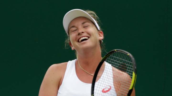 Djokovic reaches 3rd round of Wimbledon after early scare