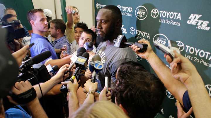 Without new contract, Jets' Wilkerson focused on football
