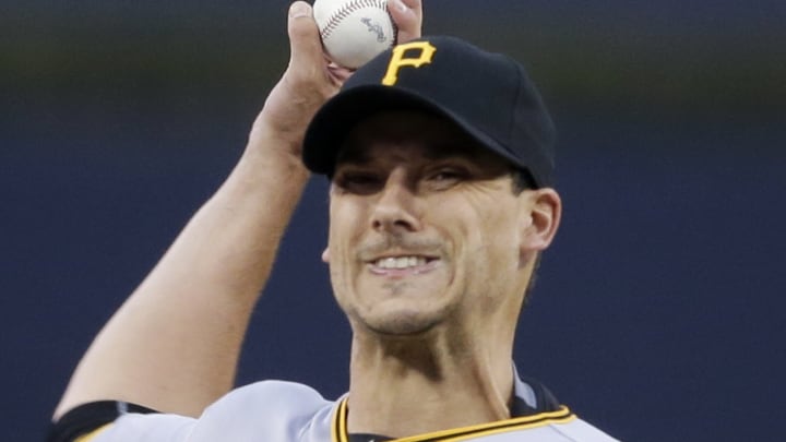 Morton pitches 7 strong innings, drives in go-ahead run