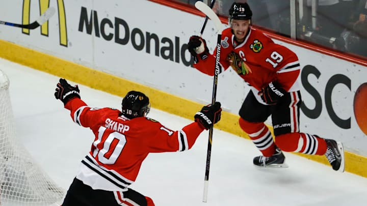 Blackhawks defeat Lightning to win third Stanley Cup in six seasons Blackhawks defeat Lightning to win third Stanley Cup in six seasons