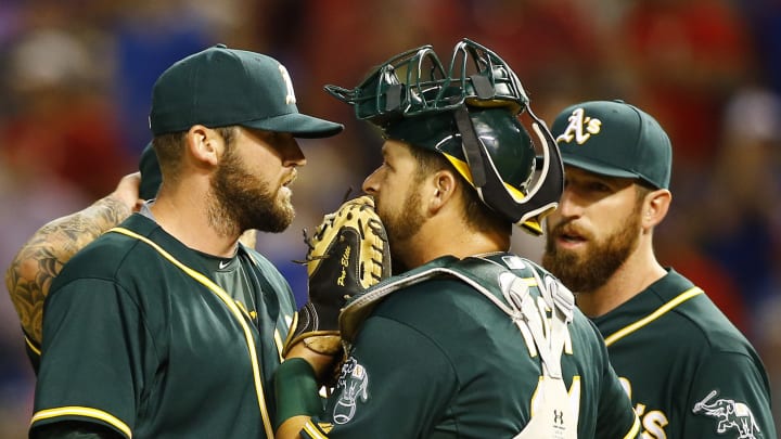 A's call up righty reliever Chad Smith, demote Ryan Cook