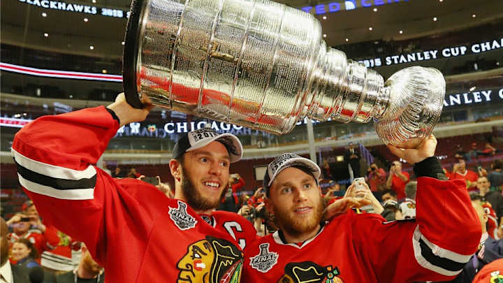 Artist makes flipbook highlights of Blackhawks’ Stanley Cup run