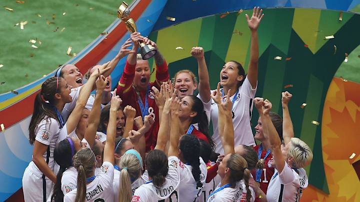 Fan starts USWNT 'tip jar' on GoFundMe to support pay equity Fan starts USWNT 'tip jar' on GoFundMe to support pay equity