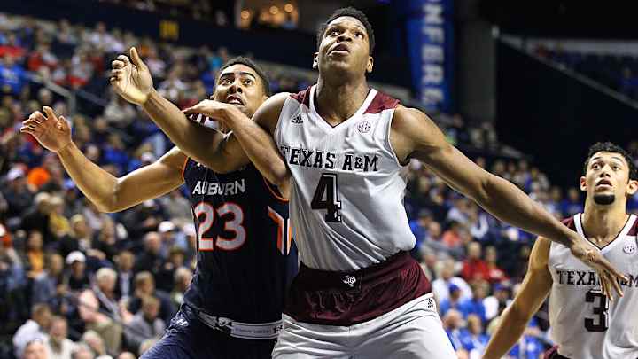 Texas A&M, Ole Miss fall in SEC tournament, could miss out on Dance