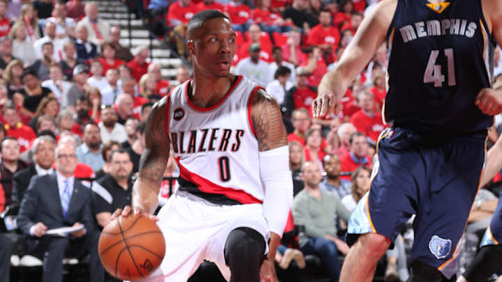 Watch: Damian Lillard schools two Grizzlies players with spin, finish Watch: Damian Lillard schools two Grizzlies players with spin, finish