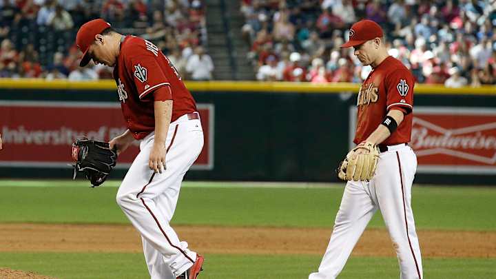 Phillies avoid 3-game sweep, beat D-backs 7-6