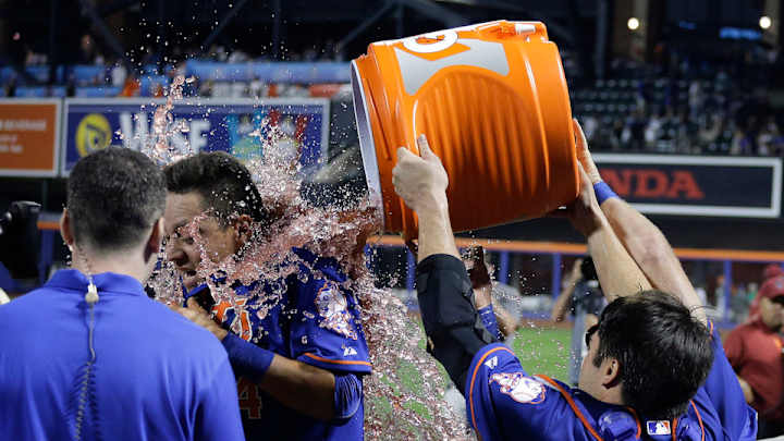 Brewers tab ‘former Brewer’ Wilmer Flores for Ice Bucket Challenge