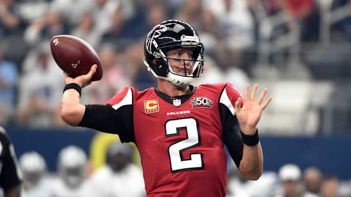 Fill-in Freeman, Falcons beat Romo sub Weeden, Cowboys 39-28 Fill-in Freeman, Falcons beat Romo sub Weeden, Cowboys 39-28