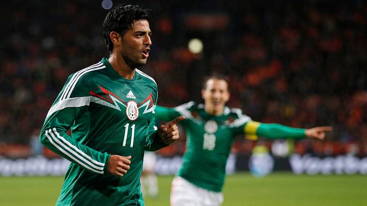 Carlos Vela expected to be out eight weeks after knee surgery